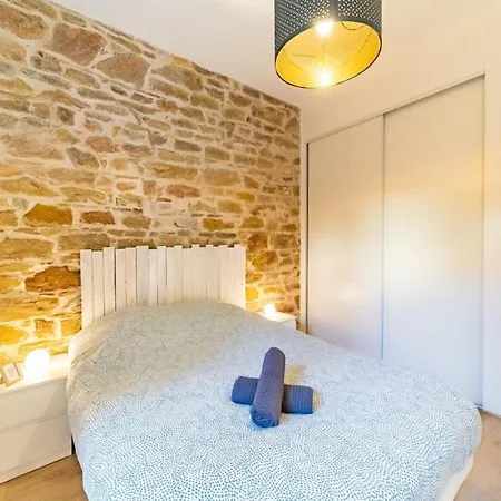 Le Petit Cottin Cosy 2 Pers Metro Valmy